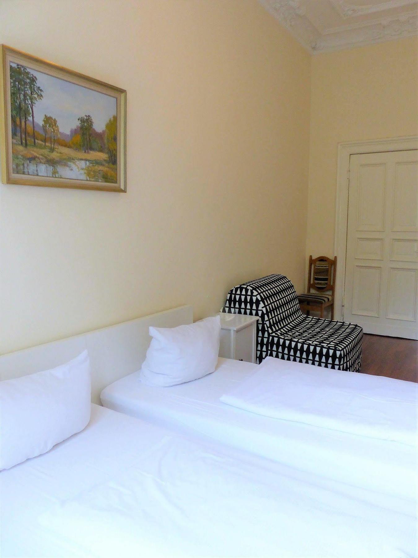 Hotel Eden Am Zoo Берлин Екстериор снимка